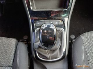 OPEL ASTRA 1.2 SHL GS LINE 5P