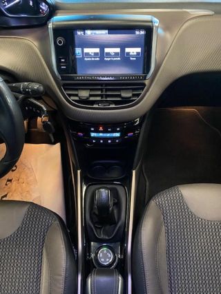 Peugeot 2008 crossover 1.6vti 120cv allure