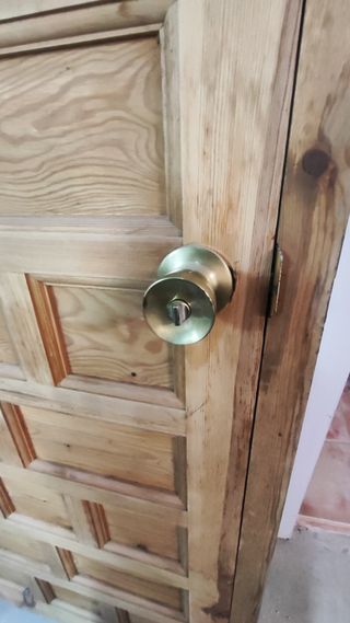 Puerta madera maciza Castellana