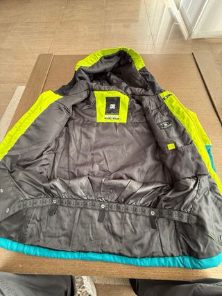 Chaqueta de nieve DC water proof 10K.