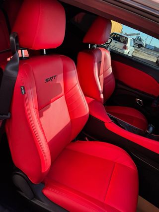 Dodge challenger  2020