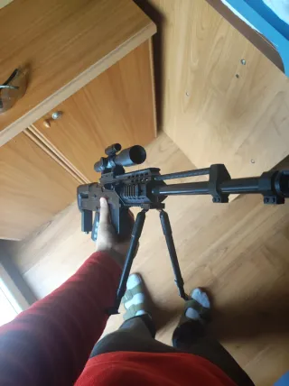 Réplica AR Mág 50A con mira y bípode