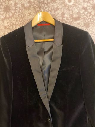 Americana Hugo Boss Terciopelo Negro Talla 50