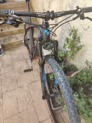 Bicicleta Mtb Cube Elite super hpc slt 29. Talla L