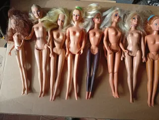 Bambole tipo Barbie, lotto misto di 10 pezzi