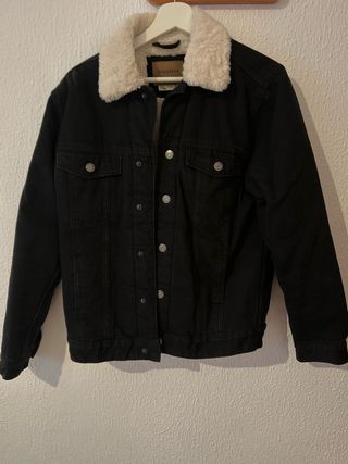 Chaqueta tejana Pull&Bear forrada Talla XS