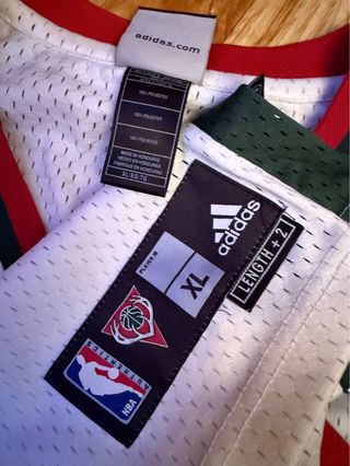 Camiseta Milwaukee Bucks #31 Villanueva XL