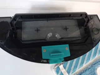 Depósito y mopas robot Conga Cecotec serie 1390