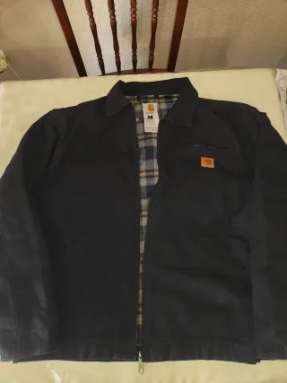 Chaqueta Carhartt Detroit Negra