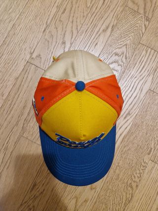 Cappellino Power and Strength multicolor nuovo