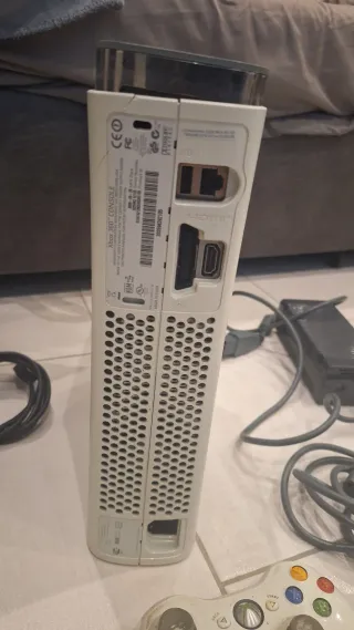 Xbox 360 completo con accessori