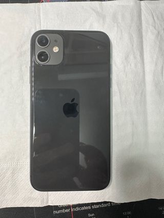 iPhone 11 Negro/Azul Marino
