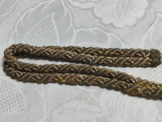 Cordón antiguo comunión con crucifijo