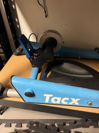 Rodillo Tacx Bicicleta Azul