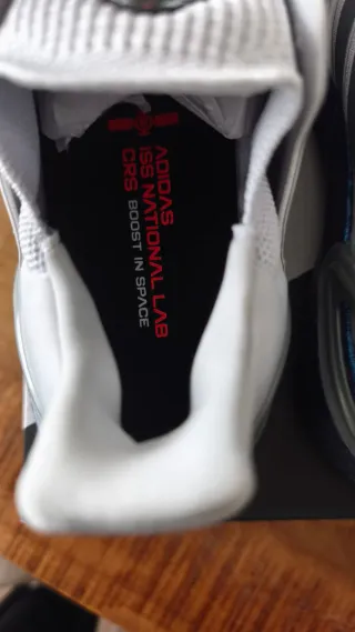 Adidas Ultraboost 20 ISS Grises