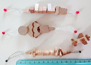 4 giochini in legno Kinder sorpresa