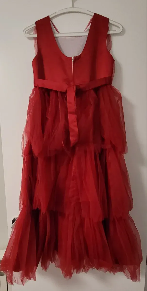 Vestido fiesta tul rojo Shein 11-12 años