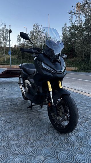 Honda X-ADV 750 Negro Mate