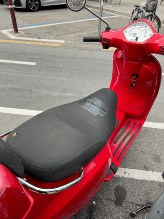 Vespa Piaggio LX 125