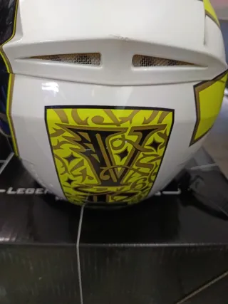 Casco AGV