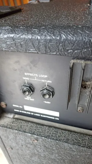 Amplificador Bajo Laney Linebacker