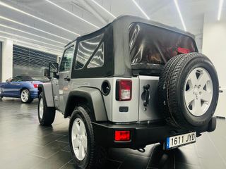 Jeep Wrangler Unlimited 2.8 CRD Sport AUTOMATICO