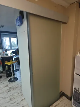 Puerta corredera de cristal