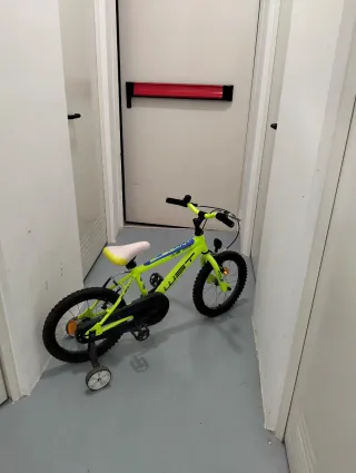 Bicicleta niño 4-7 años como nueva