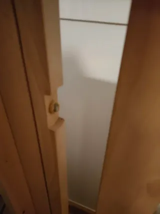 Cuna de bebé de madera