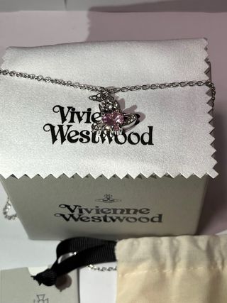 Collar Vivienne Westwood Corazón Rosa Plata