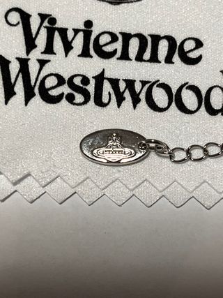 Collar Vivienne Westwood Corazón Rosa Plata