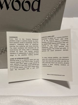 Collar Vivienne Westwood Corazón Rosa Plata