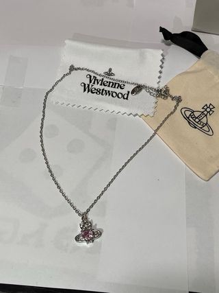 Collar Vivienne Westwood Corazón Rosa Plata