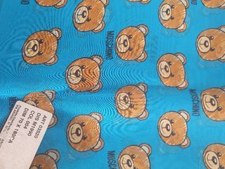 Sciarpa Moschino Seta Nuova Fantasia Orsetti Blu