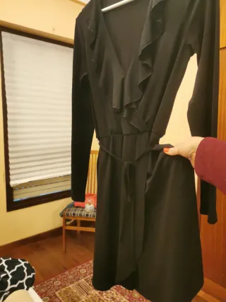 Vestido negro manga larga 40