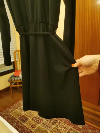 Vestido negro manga larga 40