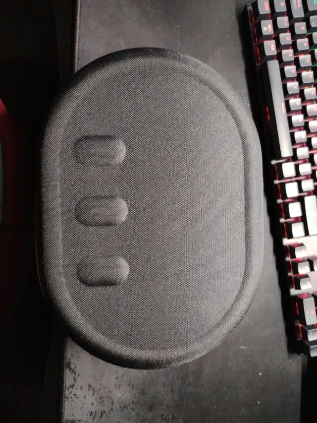 Funda dura Meta Quest 3