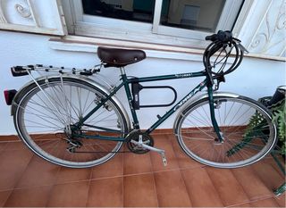 Bicicleta Orbea paseo con candado