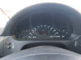 Mercedes-Benz Vaneo 2005