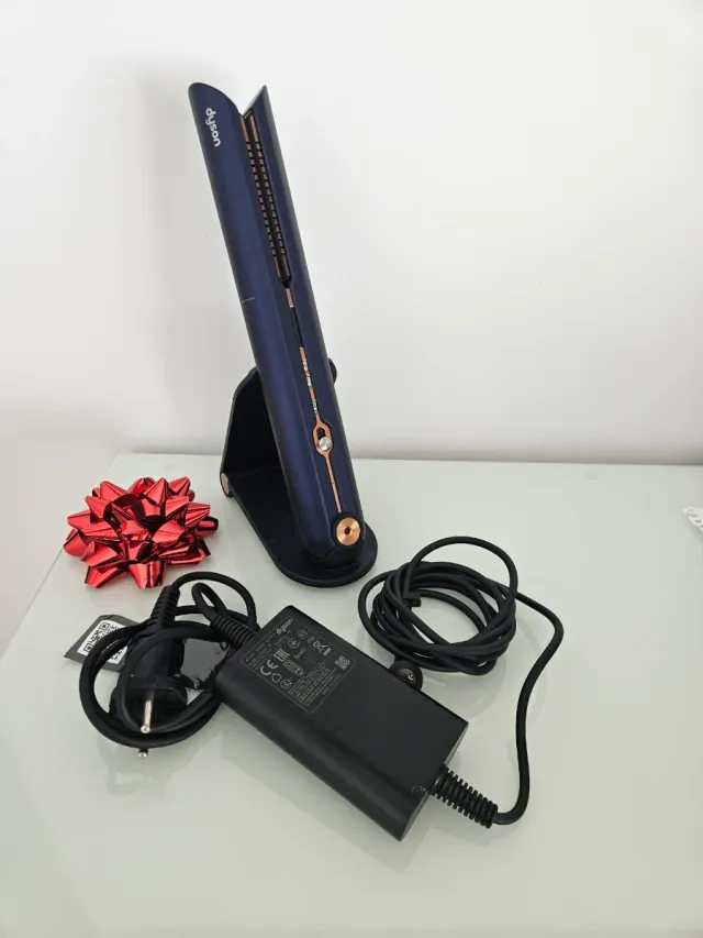 Plancha de pelo Dyson azul y dorado