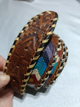 Cinturón Étnico Indio con Águilas