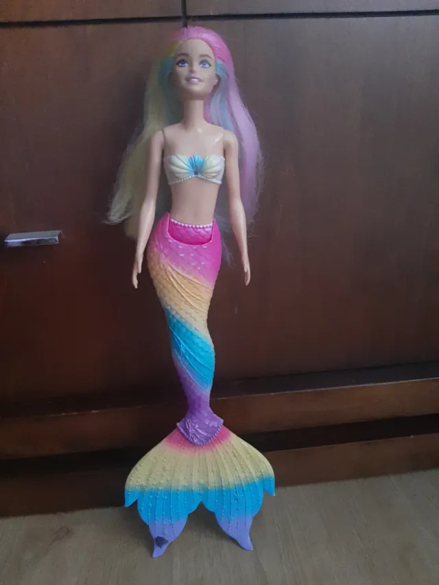Barbie Sirena Arcoíris