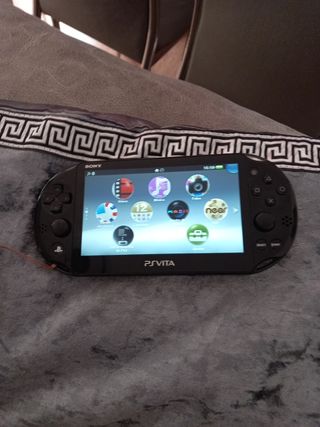 Vendo PlayStation vita slim PCH 2016