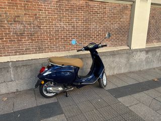 Vespa Primavera 50 KM0 Azul