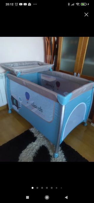 Cuna de viaje con cambiador