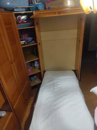 Cama turca de madera Y colchón
