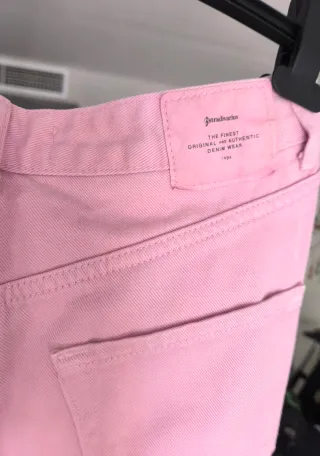 Pantalón wide leg rosa Stradivarius