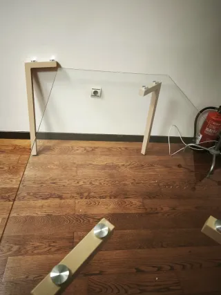 Mesa Comedor Cristal Sullie 140x90cm.