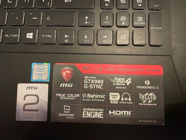 Portátil MSI GT72S 6QF Dominator Pro G