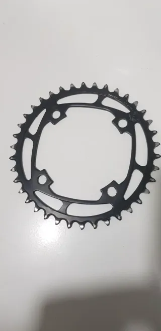 Plato SRAM 38T 4 tornillos